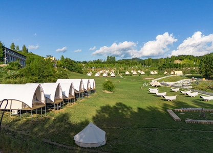 Hubei Shiyan - Fairytale Valley Sky Ranch