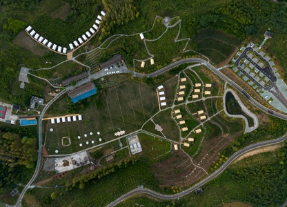 Hubei Shiyan - Fairytale Valley Sky Ranch