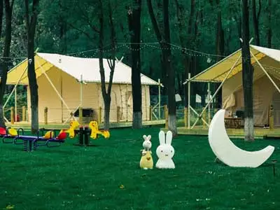 luxury tent manufacturers