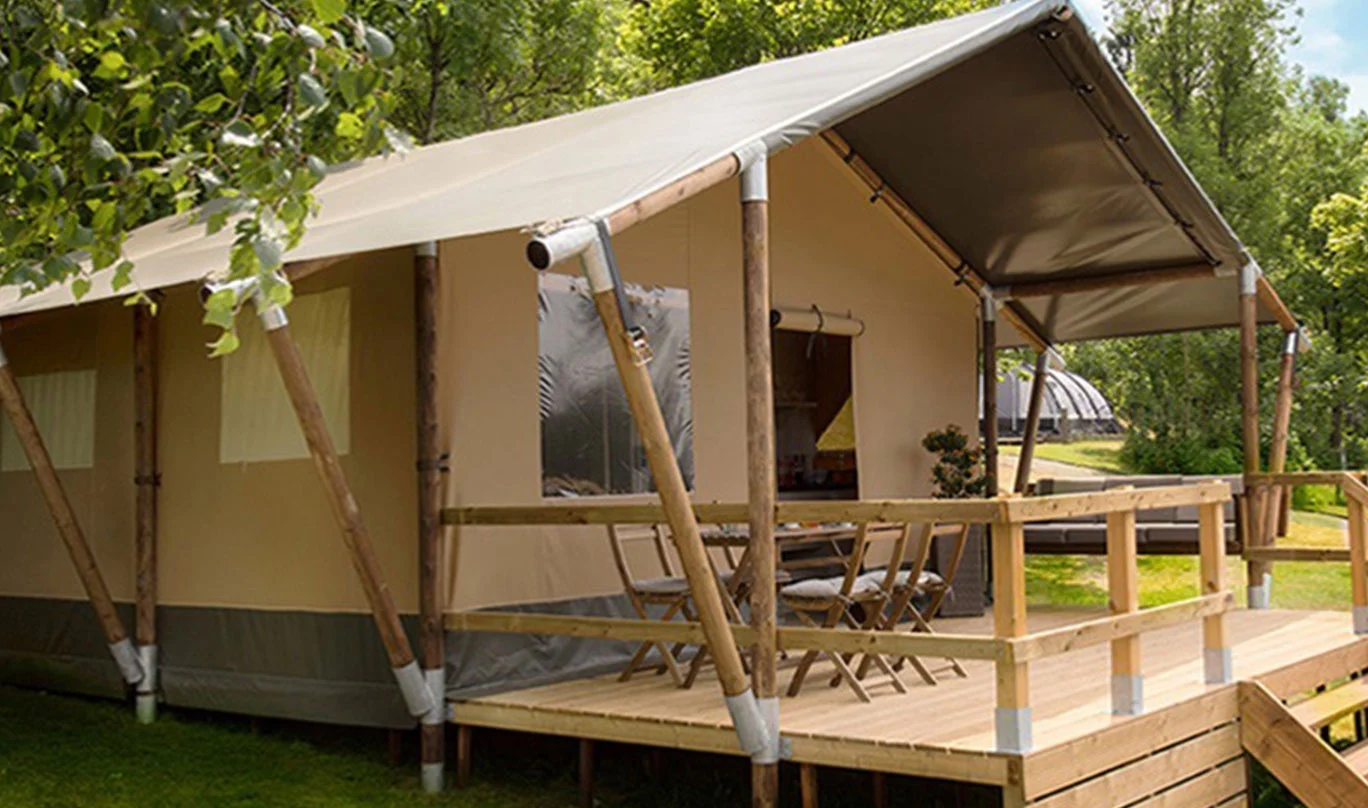 Safari Lodge Characteristics