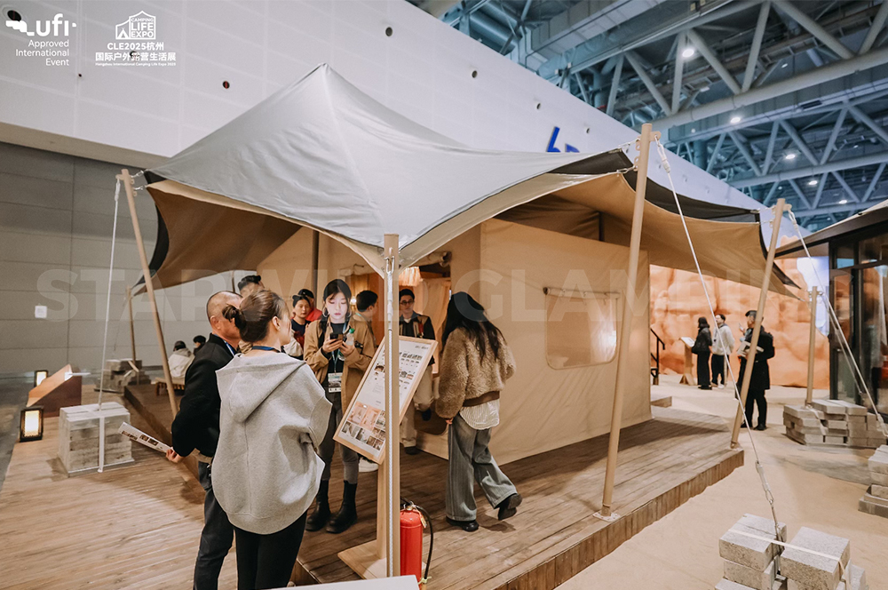 outdoor_glamping_tent.jpg