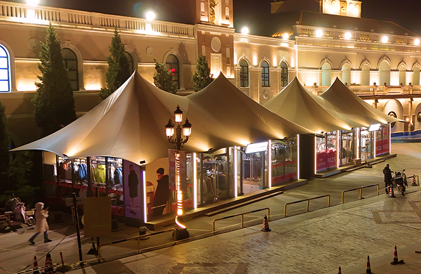 luxury event pagoda tent with glass wall