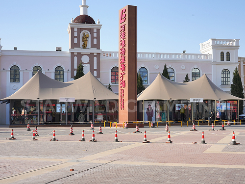 17 glass tents for events luxury