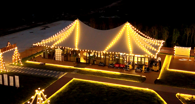 Outdoor glamping sailing shape hotel tent canvas safari lodge tent for camping resort